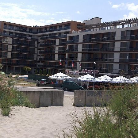 Апартаменти В Помориебей Комплекс Pomorie Exteriér fotografie